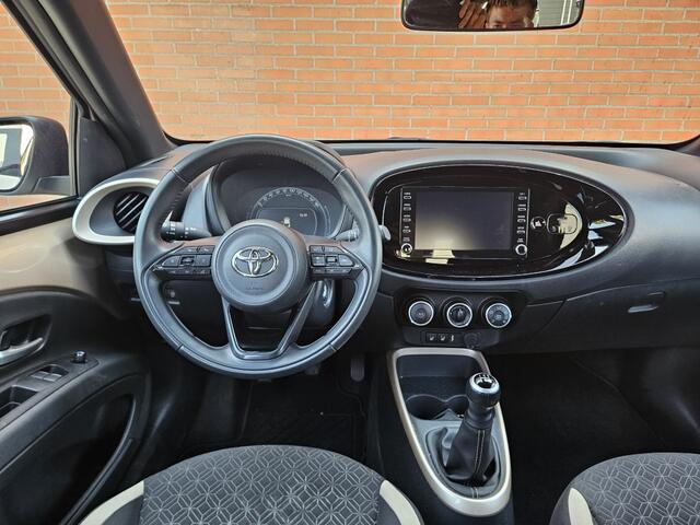 Toyota AYGO X 1.0 VVT-i MT Play