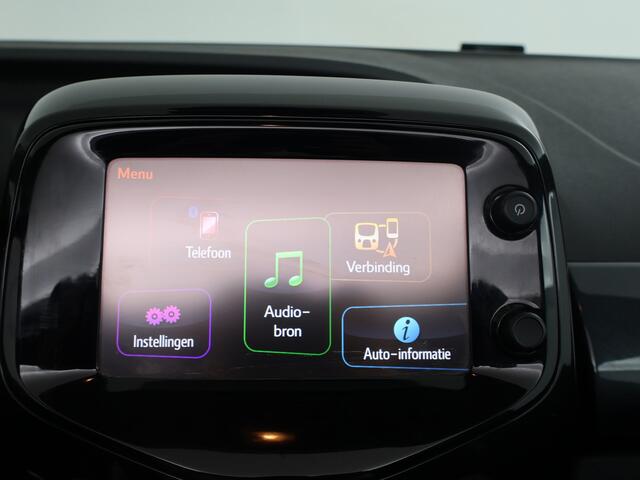 Toyota AYGO 1.0 VVT-i x-pose Cabrio dak I LM velg