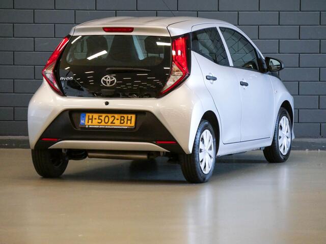 Toyota AYGO 1.0 VVT-i x-fun | AIRCO | BLUETOOTH |