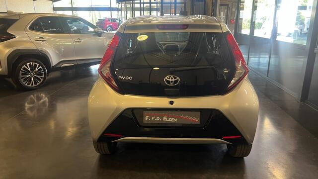 Toyota AYGO 1.0 VVT-I Apple-Carplay /Airco 19.289 km
