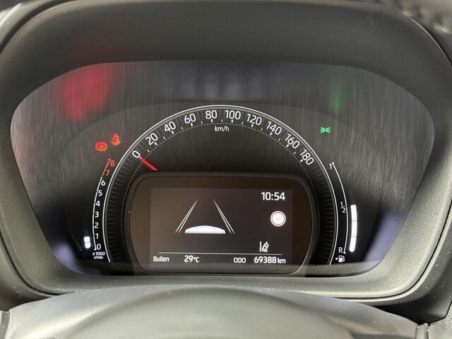 Toyota AYGO X 1.0 VVT-i MT Limited