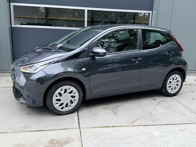 Toyota AYGO 1.0 VVT-i x-play Camera Apple Carplay