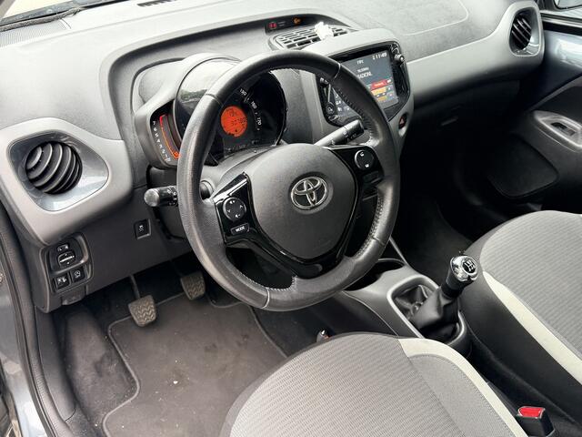 Toyota AYGO 1.0 VVT-i x-play Camera Apple Carplay