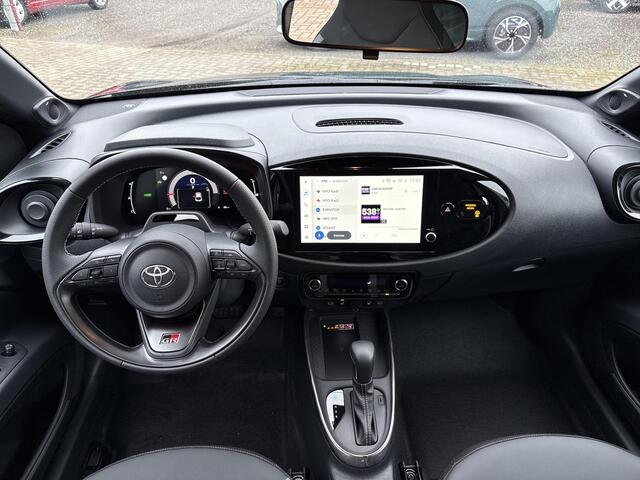 Toyota AYGO X Hybrid 115 GR Sport **STORM GREY/ NIEUWE AUTO**