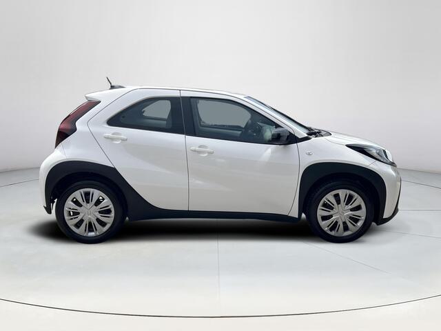 Toyota AYGO X 1.0 VVT-i MT
