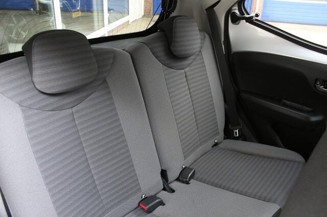 Toyota AYGO 1.0 VVT-I X-Joy, Automaat, Carplay, Camera, Lichtm.velgen