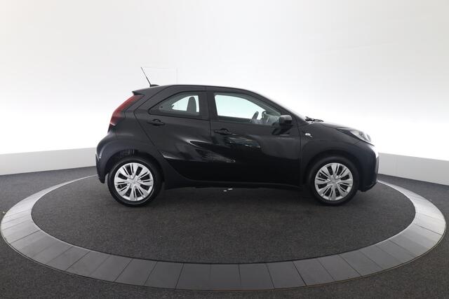 Toyota AYGO X 1.0 VVT-i MT Play