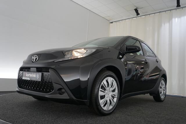 Toyota AYGO X 1.0 VVT-i MT Play