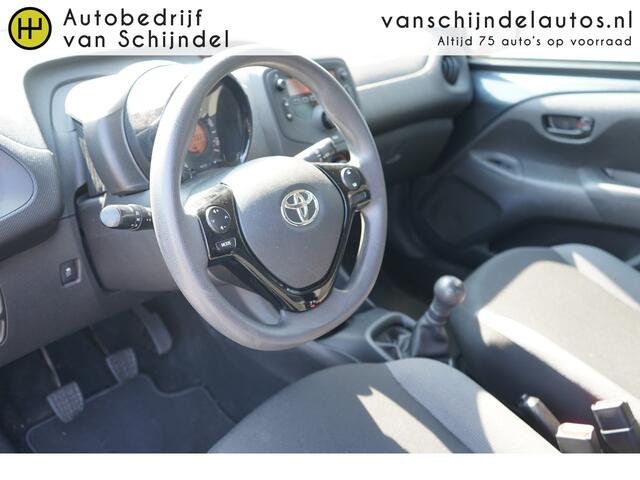 Toyota AYGO 1.0 VVT-I X-FUN 5DEURS ORIGINEEL NEDERLANDS AIRCO CRUISECONTROL 4X PERF ALL SEASON BANDEN BLUETOOTH USB AUX ELECTR.RAMEN
