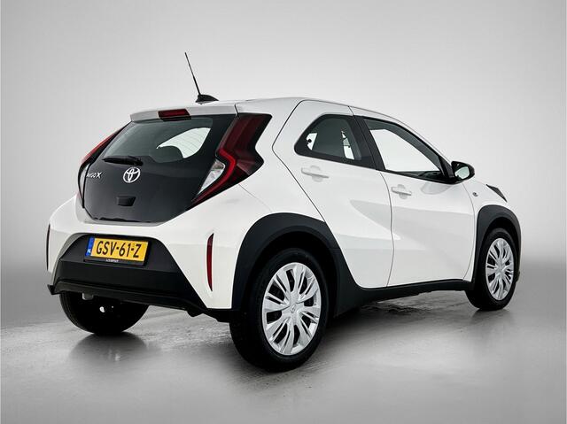 Toyota AYGO X 1.0 VVT-i MT Play | Apple CarPlay / Android Auto (Navigatie) |