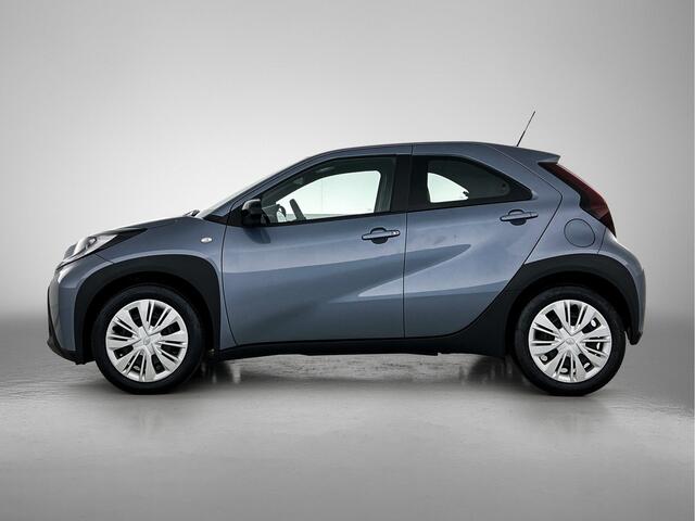 Toyota AYGO X 1.0 VVT-i S-CVT Play