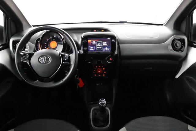Toyota AYGO 1.0 VVT-i x-cite ultimate | Climate control | Licht metalen velgen | Automatische verlichting |