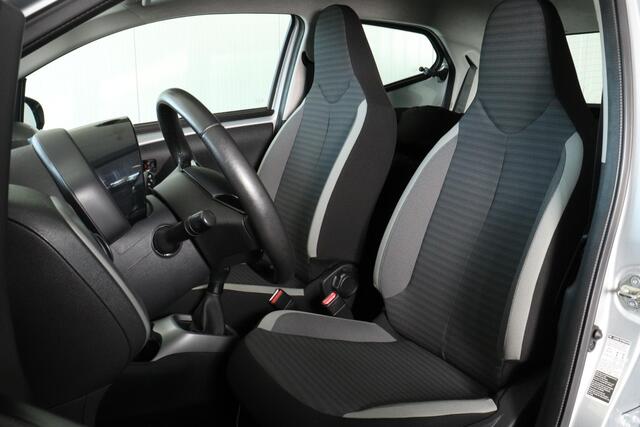 Toyota AYGO 1.0 VVT-i X-Play, Android auto, Carplay
