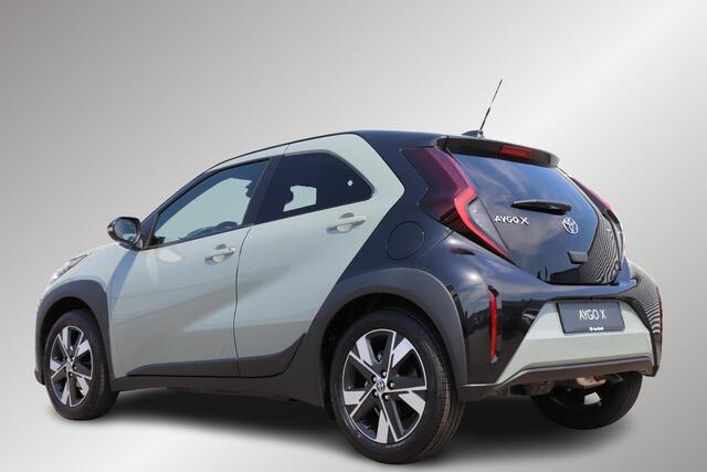 Toyota AYGO X Hybrid 115 pulse, ¤1.000 inruilpremie, Draadloos, Climate Control, Apple Carplay / Android Auto, Camera!