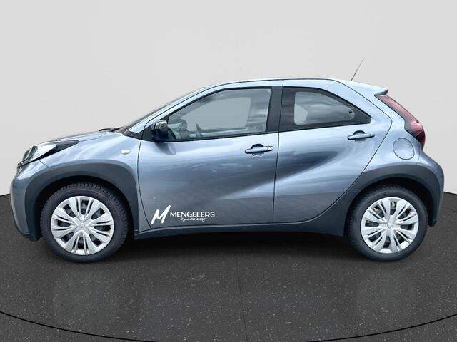 Toyota AYGO X 1.0 VVT-i MT Play