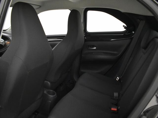 Toyota AYGO X 1.0 VVT-i S-CVT Play