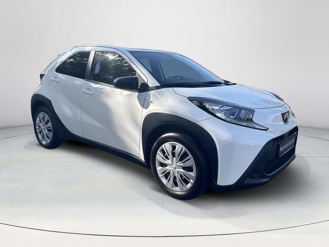 Toyota AYGO X 1.0 VVT-i MT Play | 06-10141018 Voor meer informatie