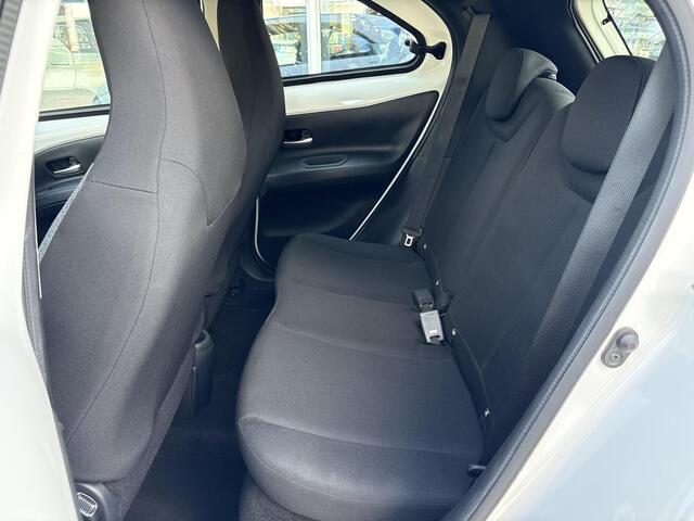 Toyota AYGO X 1.0 VVT-i S-CVT Play **AUTOMAAT/ ADAPTIEF CRUISE CONTROL/ PARKEERCAMERA**