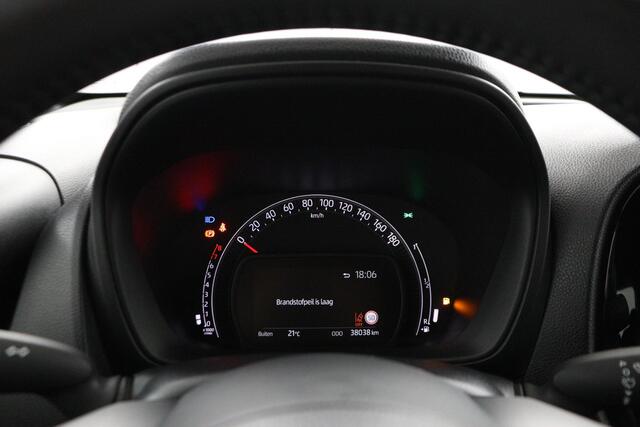Toyota AYGO X 1.0 VVT-i MT Play | Apple Carplay/Android Auto |