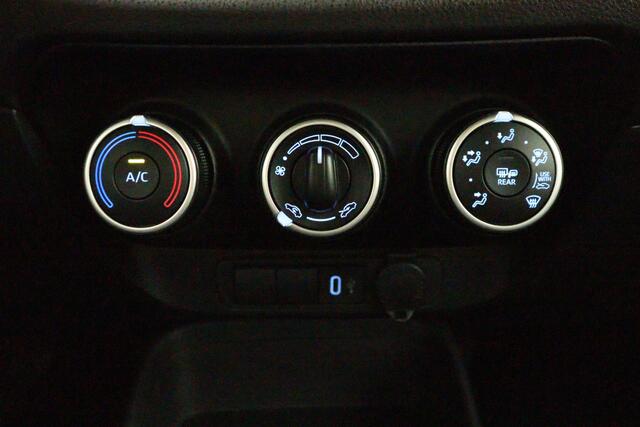 Toyota AYGO X 1.0 VVT-i MT Play | Apple Carplay/Android Auto |