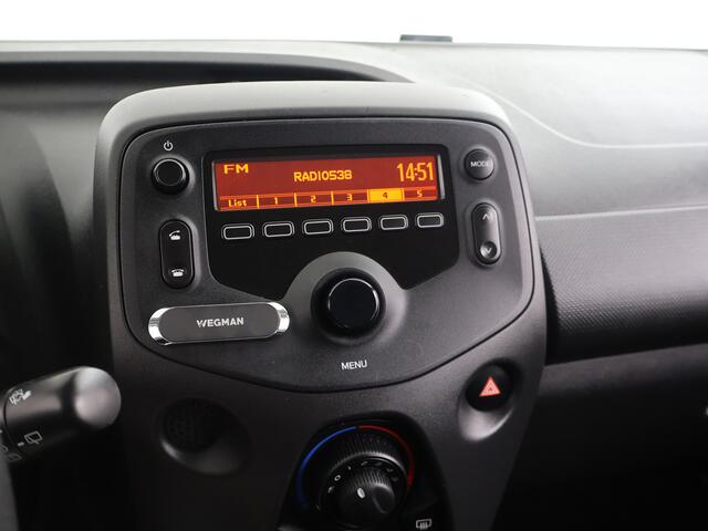 Toyota AYGO 1.0 VVT-i x-fun | Dealer onderhouden | Airco | Bluetooth | Speed Limiter | Elektrische ramen voor |