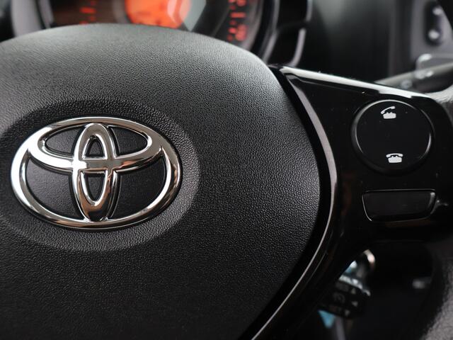 Toyota AYGO 1.0 VVT-i x-fun | Dealer onderhouden | Airco | Bluetooth | Speed Limiter | Elektrische ramen voor |