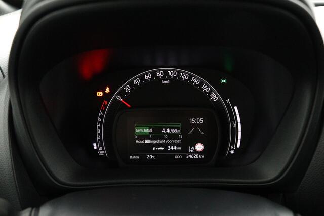 Toyota AYGO X 1.0 VVT-i MT Pulse | Climate control | Adaptive cruise control | Apple carplay - Android auto |