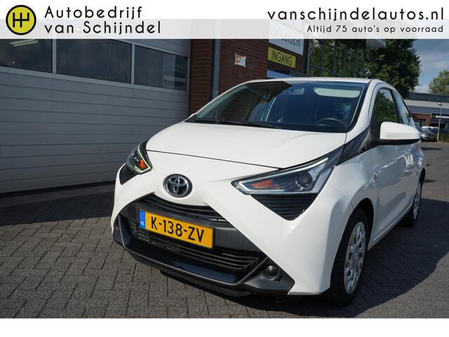 Toyota AYGO 1.0 VVT-I X-PLAY LUXE 5DEURS ORIGINEEL NEDERLANDS PERF ONDERHOUDEN CAMERA ANDROID/APPLECARPLAY(NAVI) AIRCO CRUISECONTROL BLUETOOTH ELECTR.RAMEN/SPIEGELS