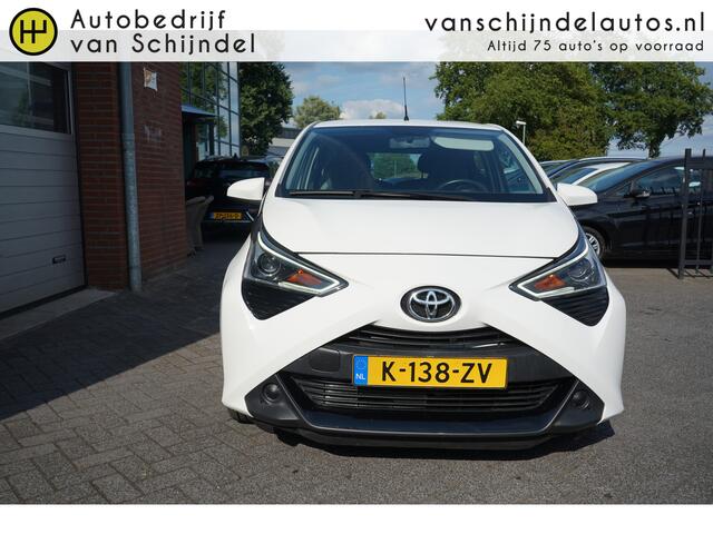 Toyota AYGO 1.0 VVT-I X-PLAY LUXE 5DEURS ORIGINEEL NEDERLANDS PERF ONDERHOUDEN CAMERA ANDROID/APPLECARPLAY(NAVI) AIRCO CRUISECONTROL BLUETOOTH ELECTR.RAMEN/SPIEGELS