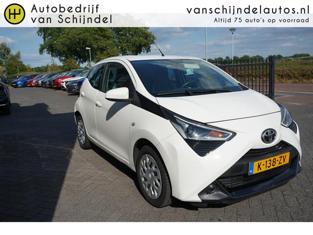 Toyota AYGO 1.0 VVT-I X-PLAY LUXE 5DEURS ORIGINEEL NEDERLANDS PERF ONDERHOUDEN CAMERA ANDROID/APPLECARPLAY(NAVI) AIRCO CRUISECONTROL BLUETOOTH ELECTR.RAMEN/SPIEGELS