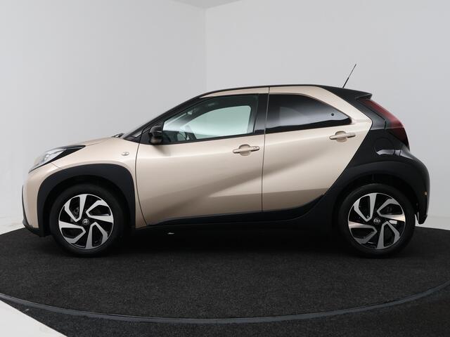 Toyota AYGO X 1.0 VVT-i MT Pulse | Apple CarPlay / Android Auto (Navigatie) | Trekhaak |