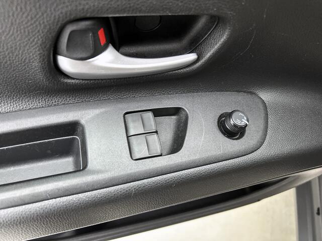 Toyota AYGO X 1.0 VVT-i MT Pulse Limited | Apple Carplay/Android auto | Stoelverwarming | Climate Control |