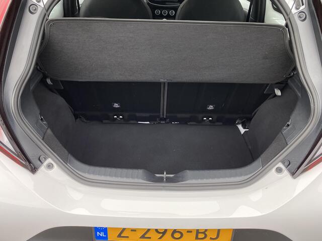 Toyota AYGO X 1.0 VVT-i MT Play Nette auto, zeer lage KM stand, navigatie Apple CarPlay/Android Auto, adaptieve cruise control, camera