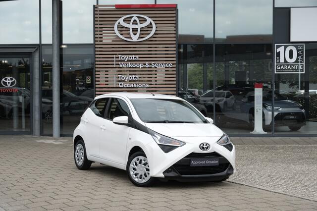 Toyota AYGO 1.0 VVT-i x-play