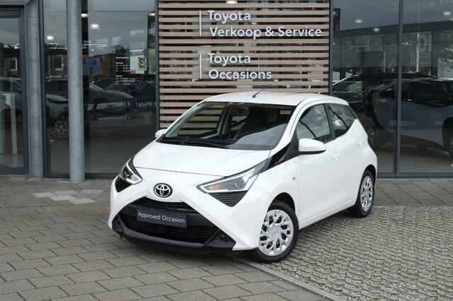 Toyota AYGO 1.0 VVT-i x-play