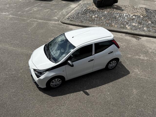Toyota AYGO 1.0 VVT-i x 1e EIGENAAR AIRCO 5 DEURS NL AUTO