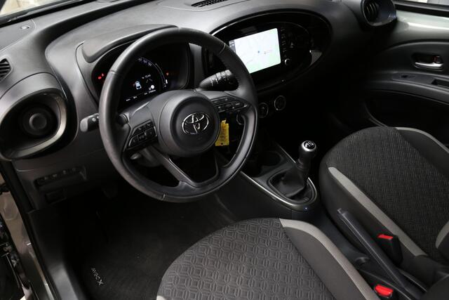 Toyota AYGO X 1.0 VVT-i MT Pulse Navi Carplay ACC Camera