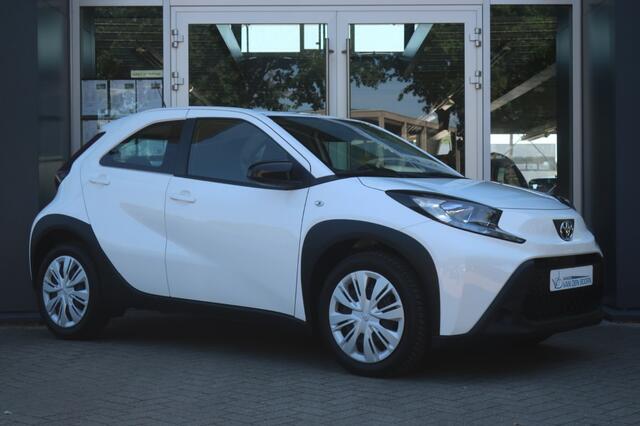 Toyota AYGO 1.0 VVT-I S-CVT All Season Banden, Apple Carplay/ Android Auto, etc.