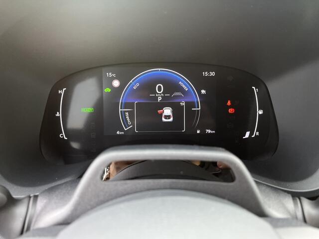 Toyota AYGO X Hybrid 115 Black Edition | Stoelverwarming | Park. Sensoren | AC