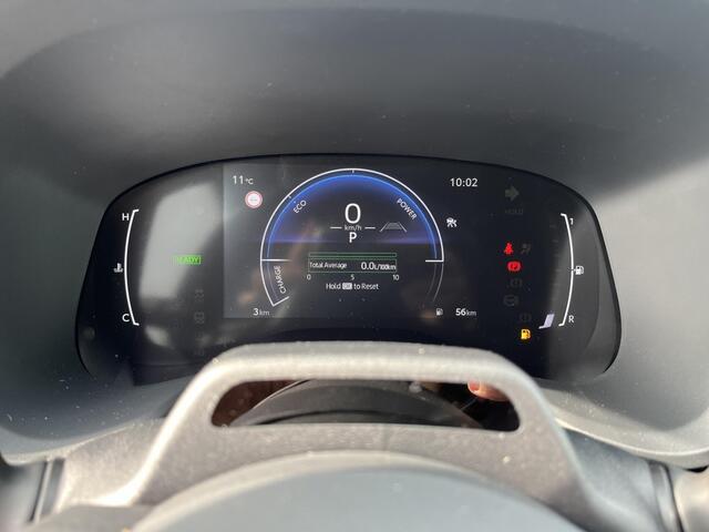 Toyota AYGO X Hybrid 115 Black Edition | Stoelverwarming | Park. Sensoren | AC