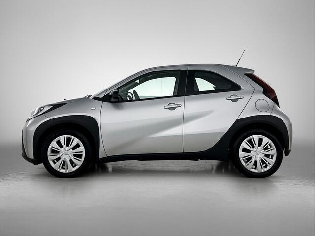 Toyota AYGO X 1.0 VVT-i S-CVT Play | Dealer Onderhouden | Apple CarPlay/Android Auto | Cruise Control Adaptive | Airco | Achteruitrijcamera | Elektrische ramen voor | Elektrisch verstelbare spiegels |