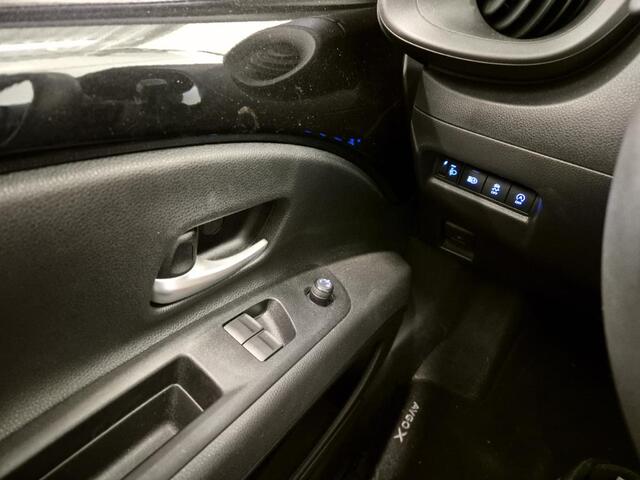 Toyota AYGO X 1.0 VVT-i S-CVT First AUT! 1e Eig, NL auto! Camera! Carplay! VERWACHT!!
