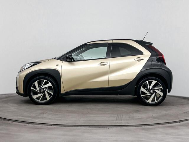 Toyota AYGO X 1.0 VVT-i MT Envy Parkeersensoren Voor+Achter | Appel Carplay/Android auto | L.M velgen |