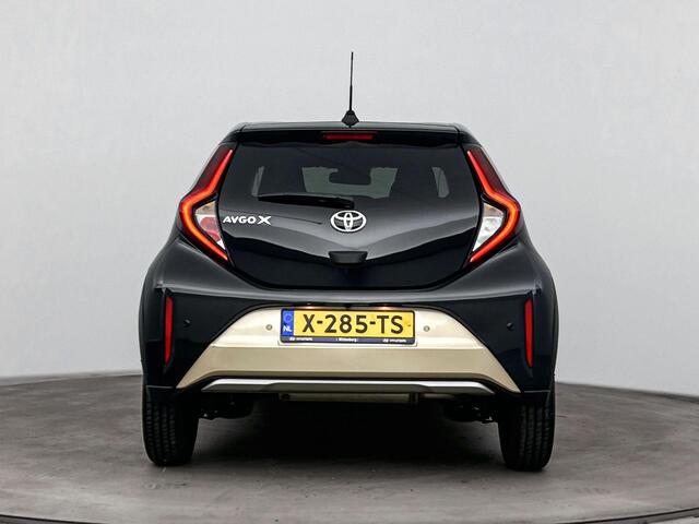 Toyota AYGO X 1.0 VVT-i MT Envy Parkeersensoren Voor+Achter | Appel Carplay/Android auto | L.M velgen |