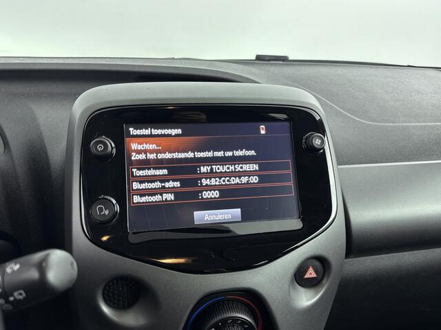 Toyota AYGO 1.0 VVT-i x-play | Apple Carplay-Android Auto | Parkeercamera |