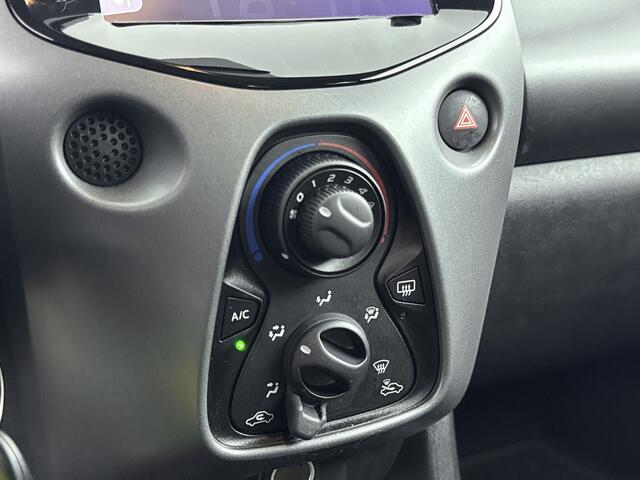 Toyota AYGO 1.0 VVT-i x-play | Apple Carplay-Android Auto | Parkeercamera |