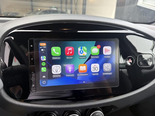 Toyota AYGO X 1.0 VVT-i MT Play Camera/Apple