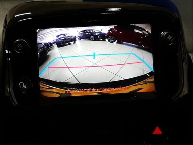 Toyota AYGO 1.0 VVT-i x-cite ultimate | Climate Control | Apple CarPlay/Android Auto | Achteruitrijcamera | Automatische verlichting | Achteruitrijcamera | Elektrische ramen voor | Elektrisch verstelbare spiegels |
