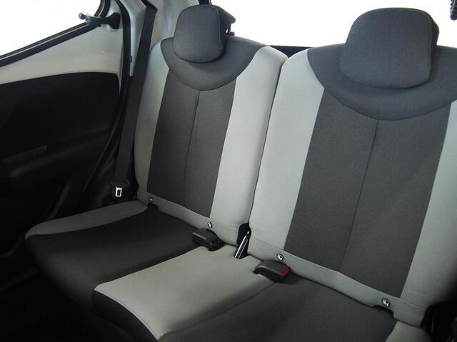 Toyota AYGO 1.0 VVT-i x-play (APK:Nieuw) Incl.Garantie
