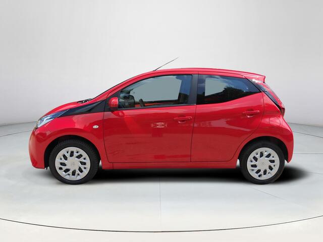 Toyota AYGO 1.0 VVT-i x-play Automaat